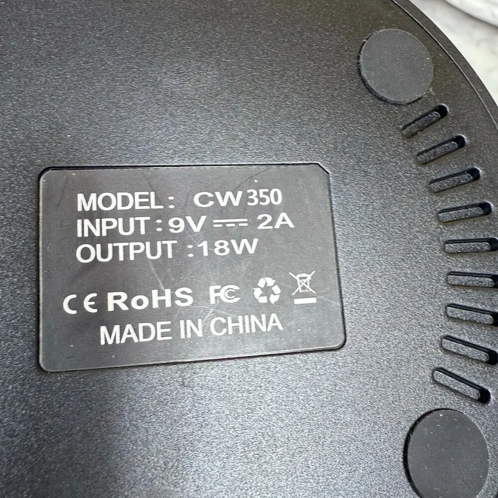 Iphone 3 in 1 Charging Station for iPhone